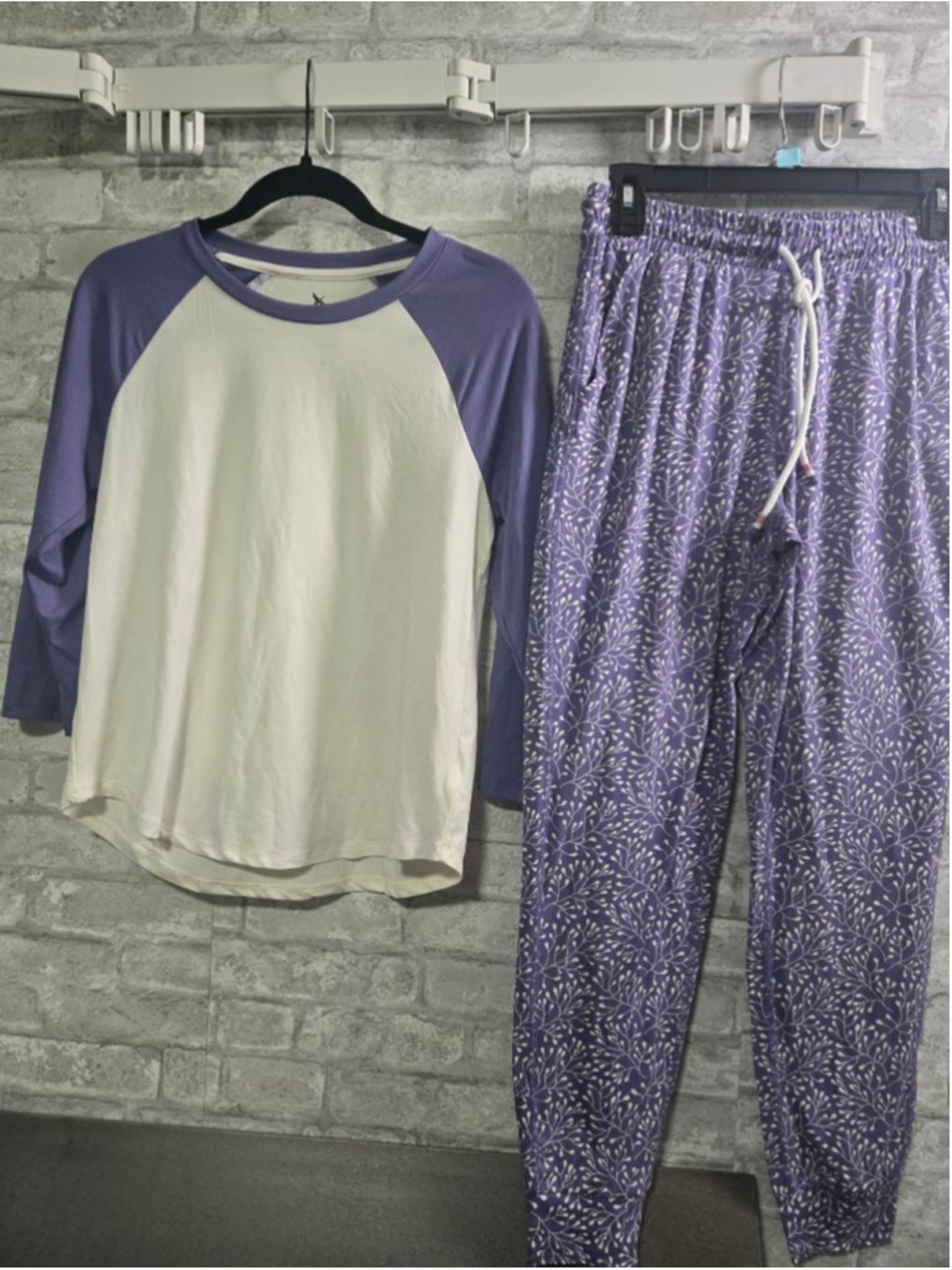 Eddie Bauer Purple & White Pajama Set XS